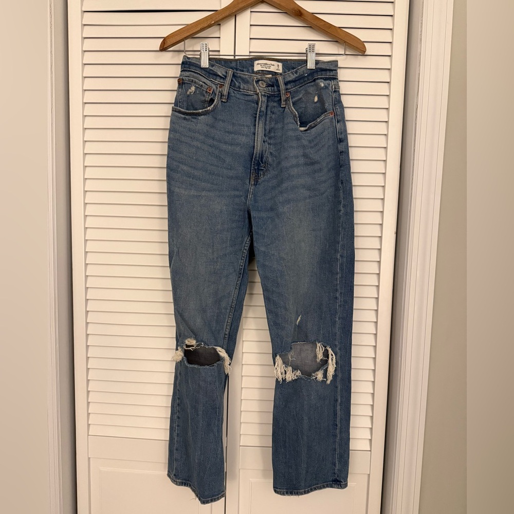 Abercrombie Curve Love The Ankle Straight Ultra High Rise Jeans (Size 26 / 2)